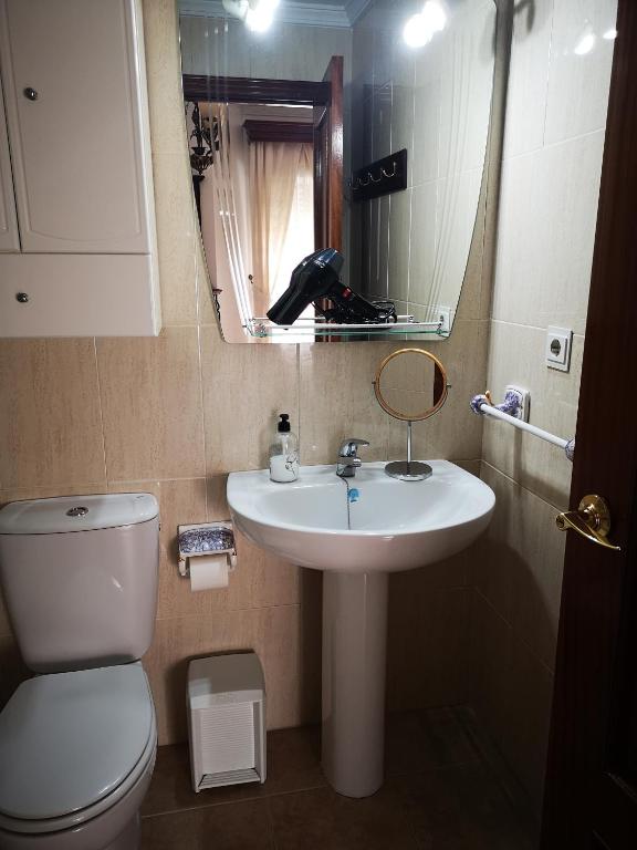 Fotografia z galérie ubytovania Piso céntrico de 3 dormitorios, 2 baños + garaje. v destinácii Sanlúcar de Barrameda