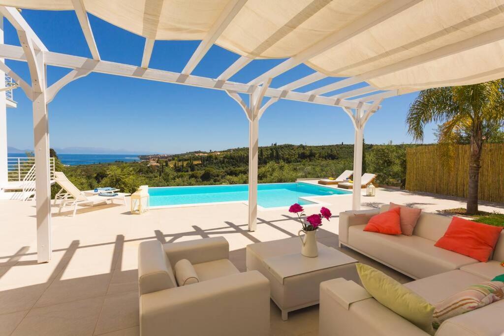 Fotografia z galérie ubytovania Koroni - Villa Merkouri - Entire Villa with Panoramic view v destinácii Koroni