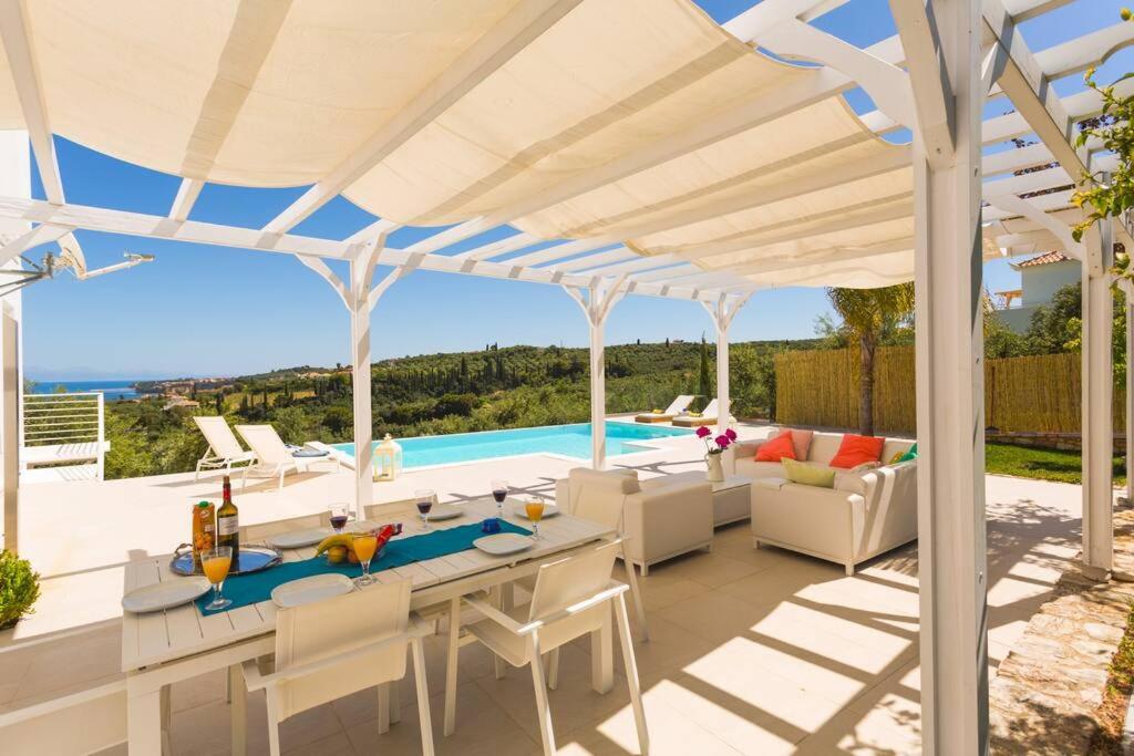 Fotografia z galérie ubytovania Koroni - Villa Merkouri - Entire Villa with Panoramic view v destinácii Koroni