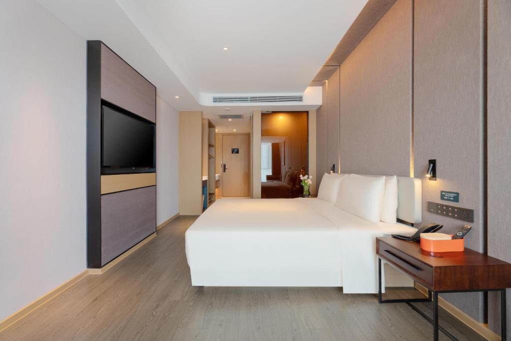 Atour Hotel Lanzhou Xiguan Zhangye Road Pedestrian Street - 