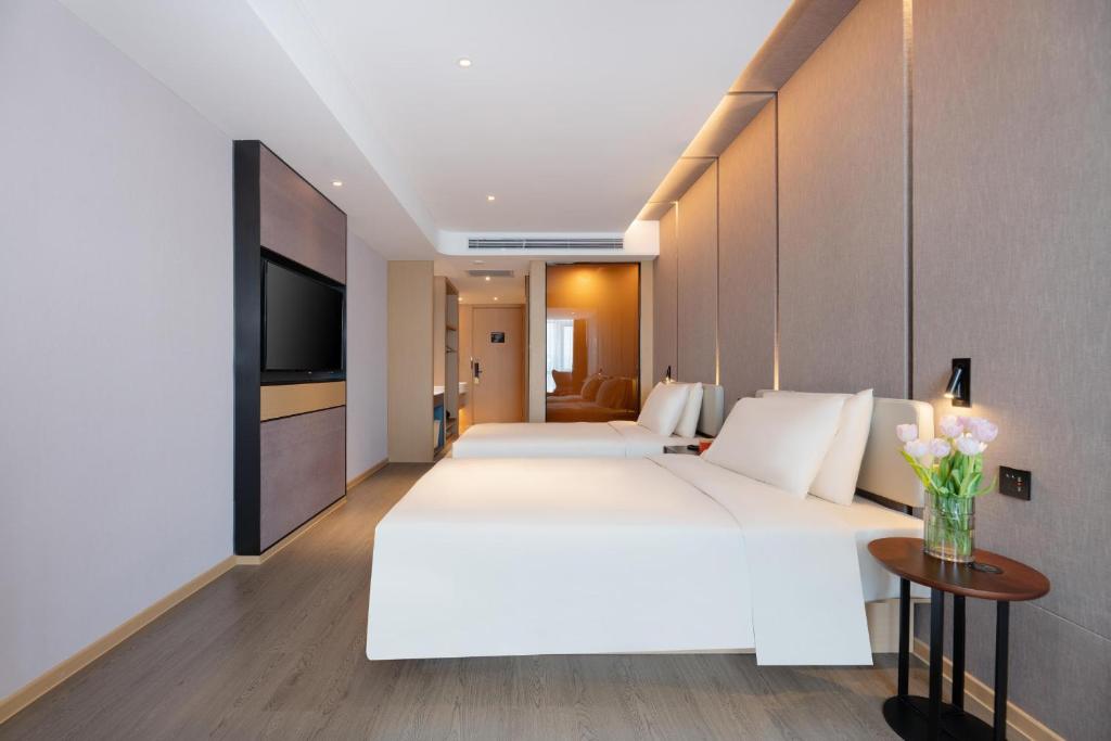 Atour Hotel Lanzhou Xiguan Zhangye Road Pedestrian Street - 