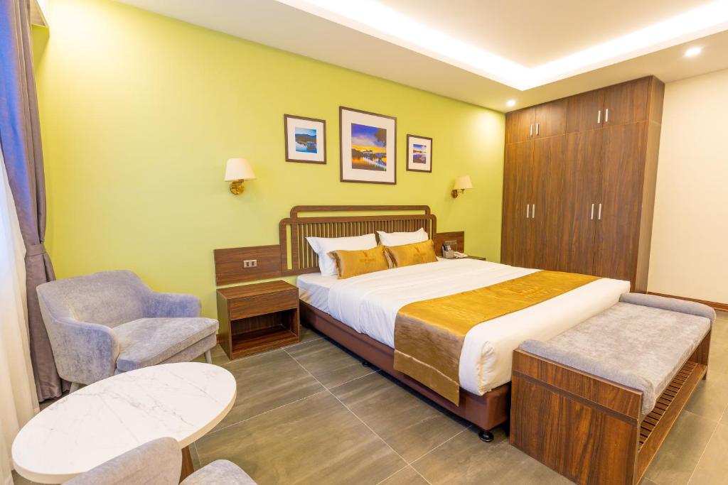 Viktor Legends Hotel - Luxe Eenpersoonskamer
