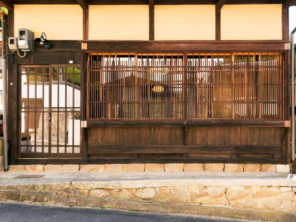 Fotografie z fotogalerie ubytování Miyajima Guest House Mikuniya v destinaci Mijadžima