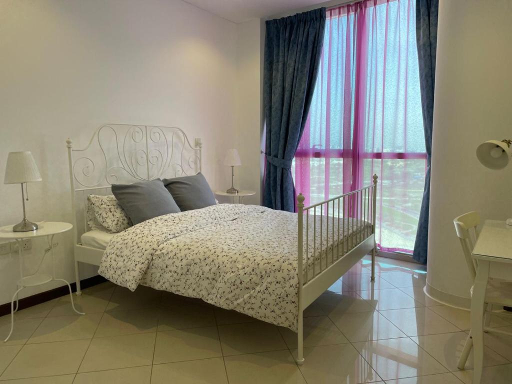 Postel nebo postele na pokoji v ubytování Luxurious one BedRoom - Jasmine