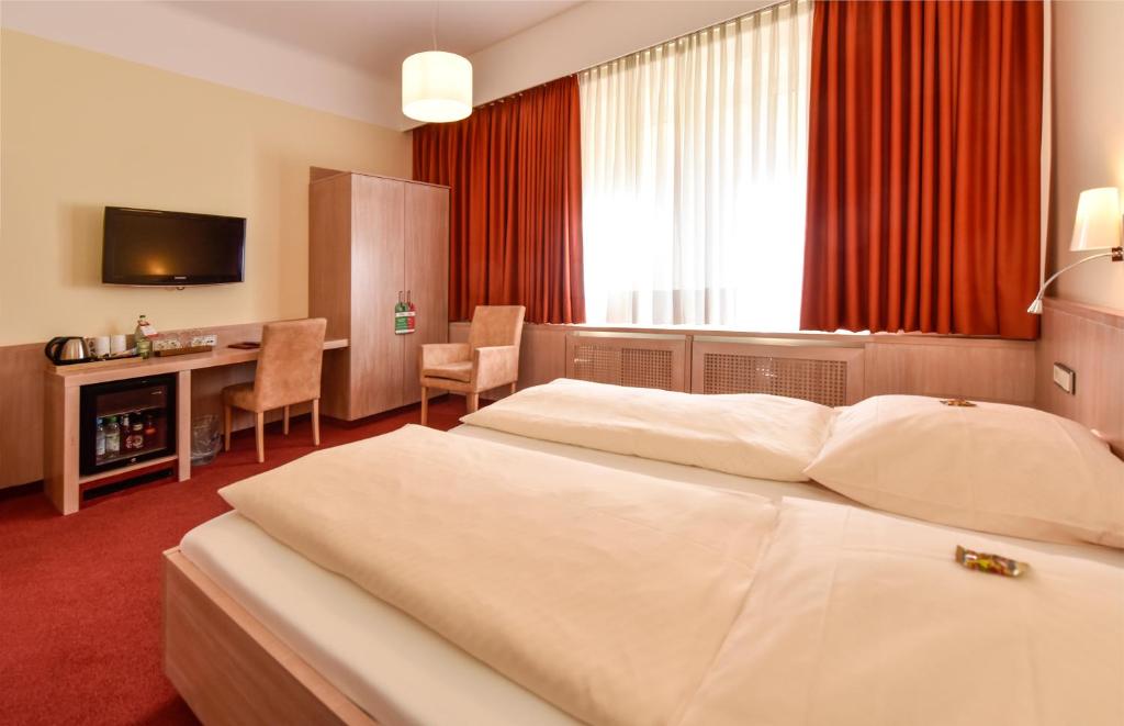 Hotel ADRIA München - Resim 15