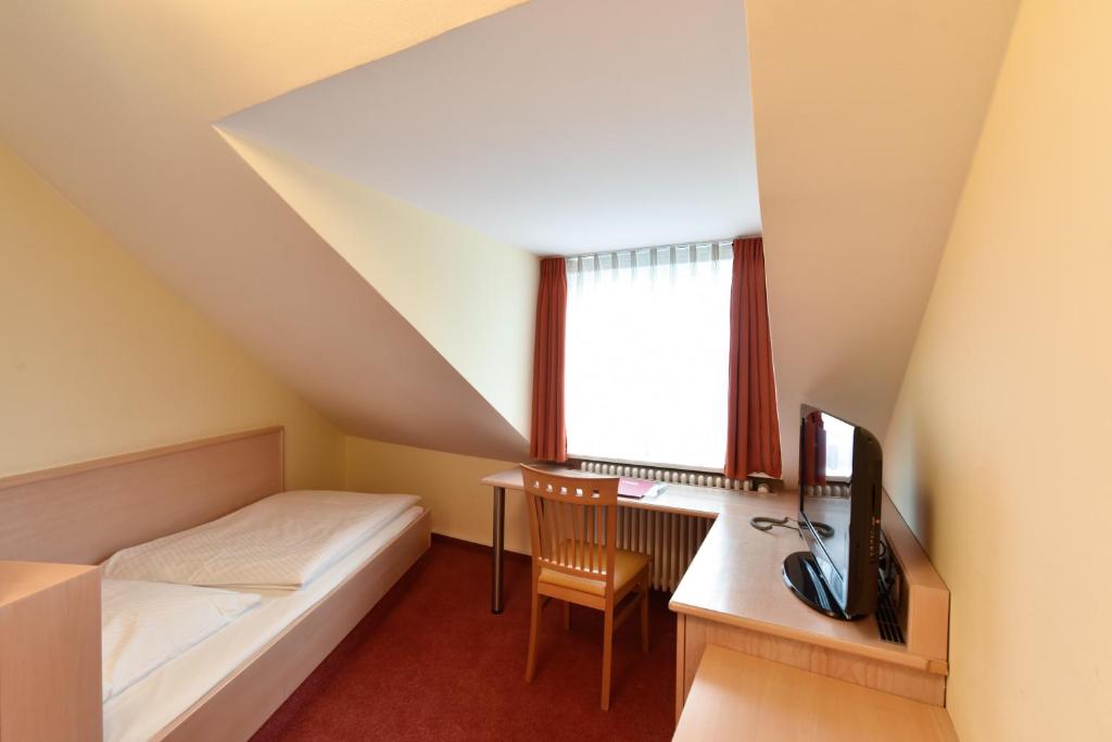 Hotel ADRIA München - Resim 22