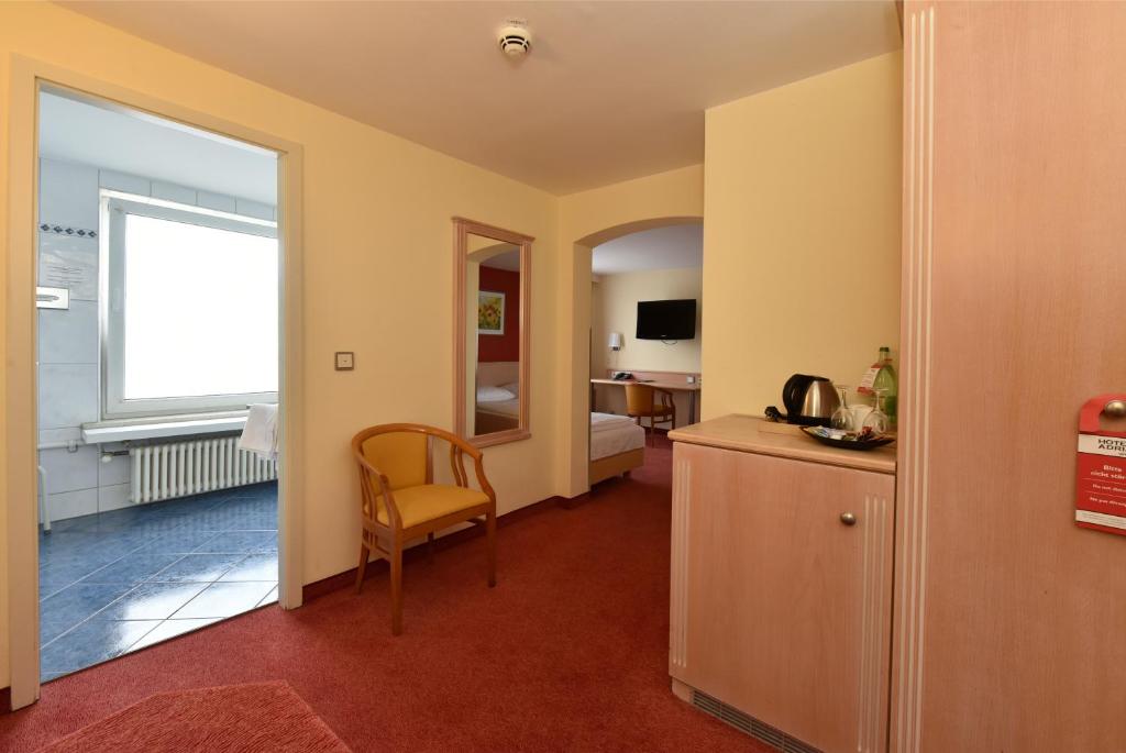 Hotel ADRIA München - Resim 34