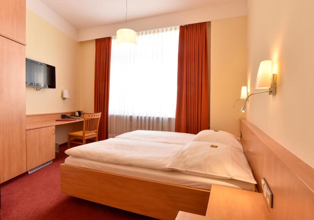 Hotel ADRIA München - Resim 42