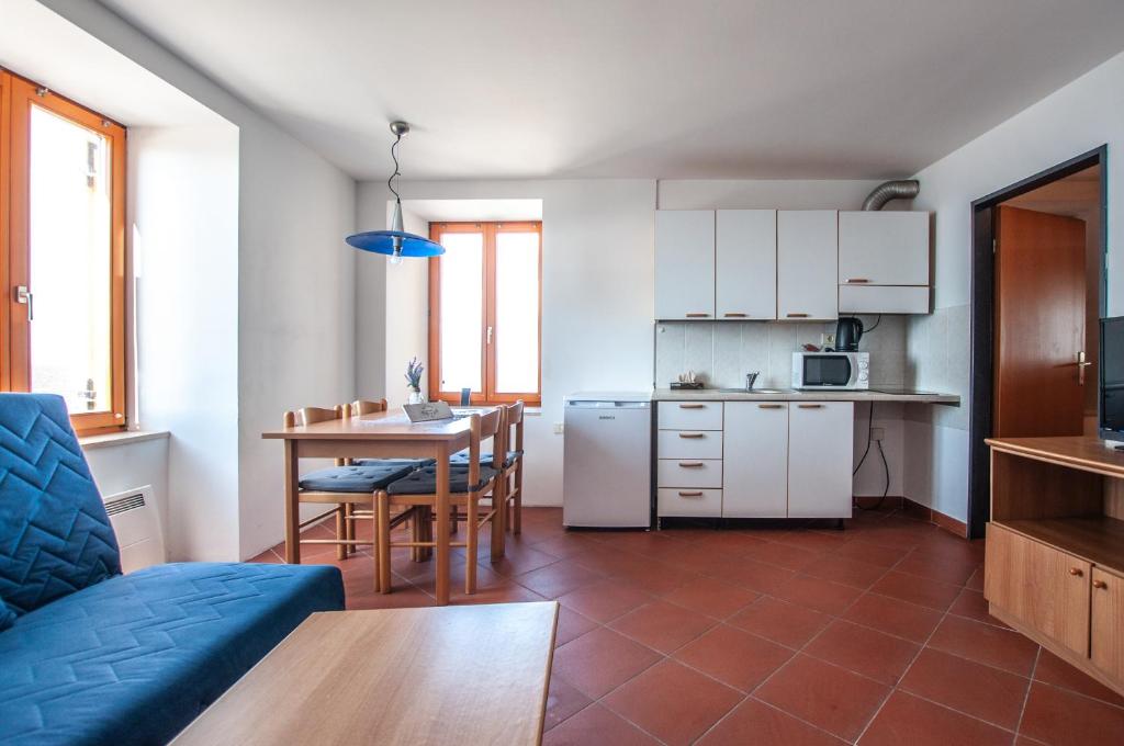 Kuchyň nebo kuchyňský kout v ubytování Apartments Punta Piran