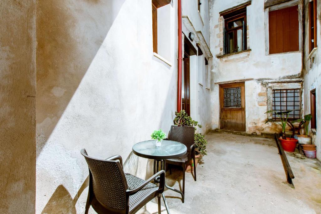 Bozzali Deluxe Hotel - 16