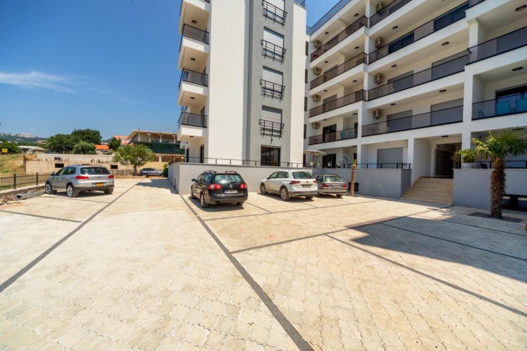Budova, v ktorej sa apartmán nachádza