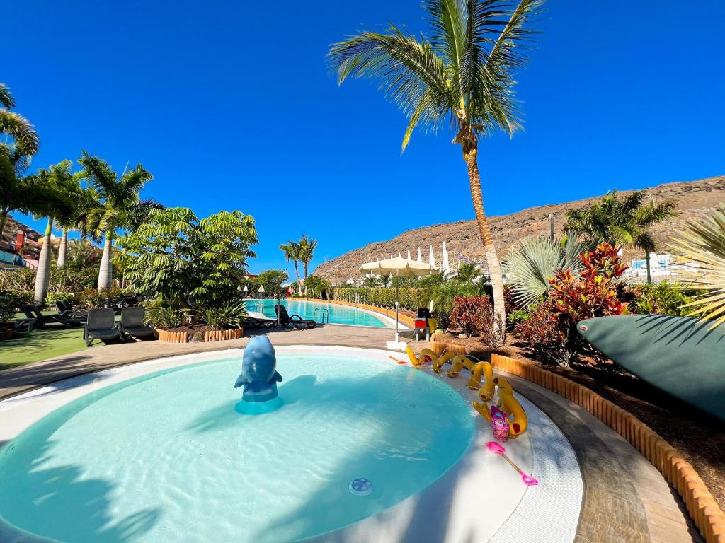 The swimming pool at or close to Apartamentos Cordial Mogán Valle
