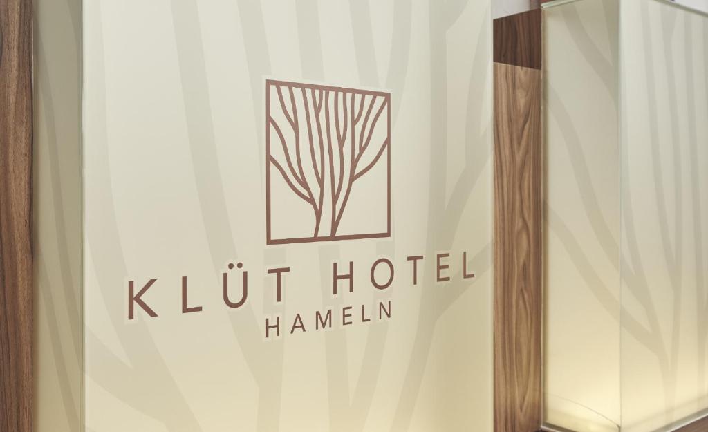 Certifikát, hodnocení, plakát nebo jiný dokument vystavený v ubytování Klüt Hotel