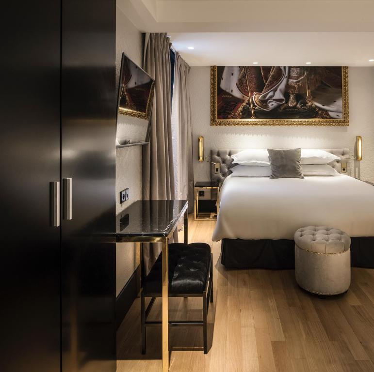 Eiffel Petit Louvre - Resim 38