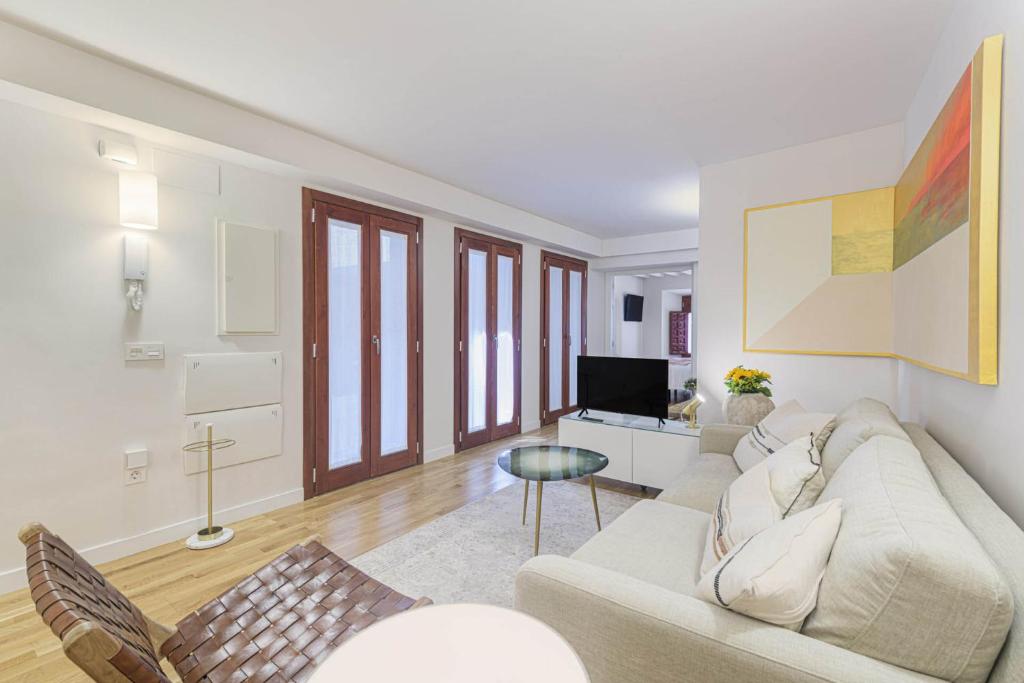 Posedenie v ubytovaní Mirador de San Juan Suites in Malaga by Solaga Holiday Homes