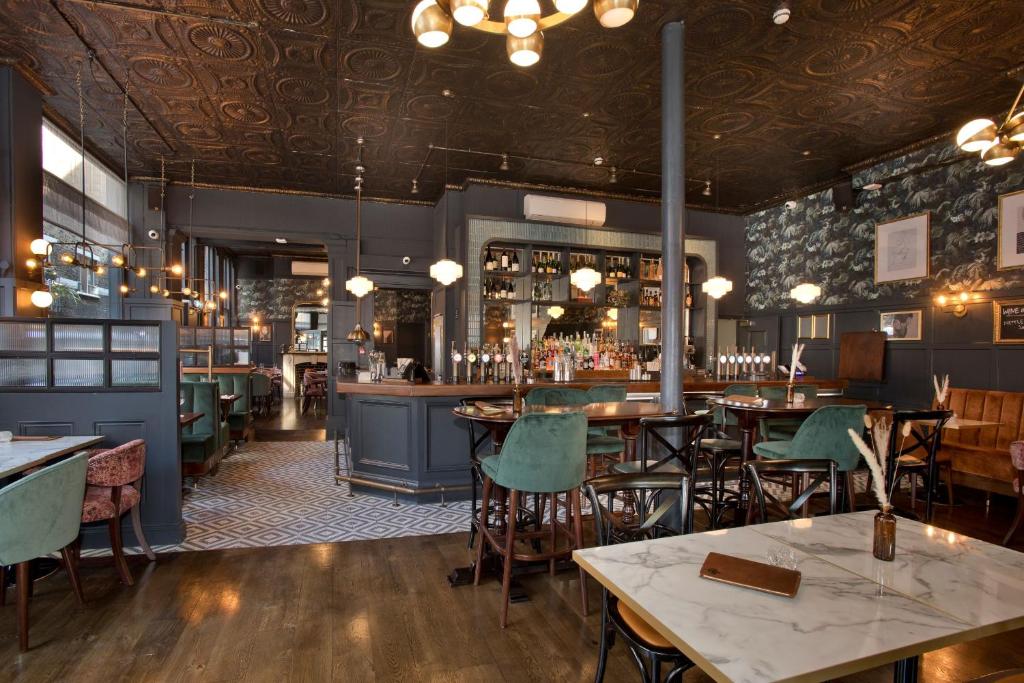 The Clerk & Well Pub and Rooms - Resim 8