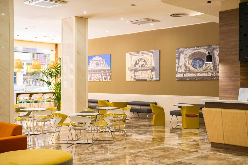 Posezení v ubytování Mercure Hotel President Lecce