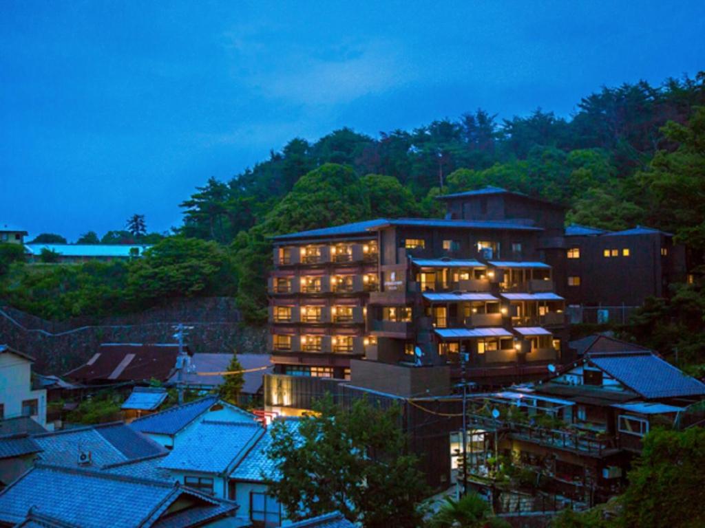 Budova, kde se ryokan nachází