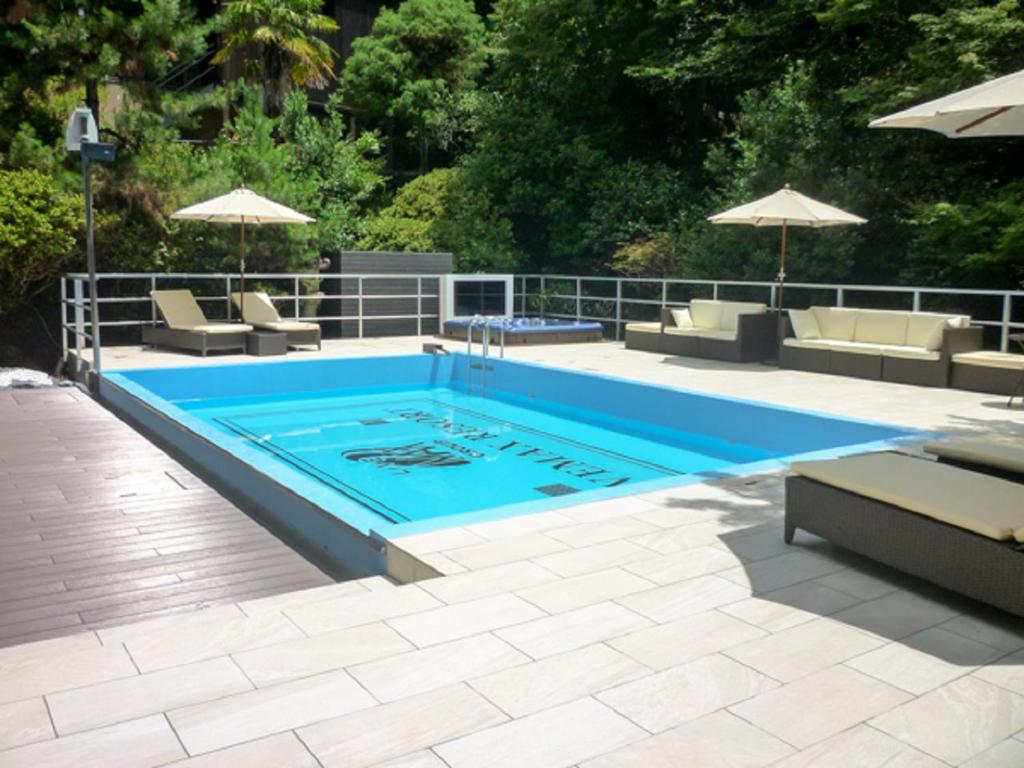 Bazén v ubytování LiVEMAX RESORT Aki Miyajima nebo v jeho okolí