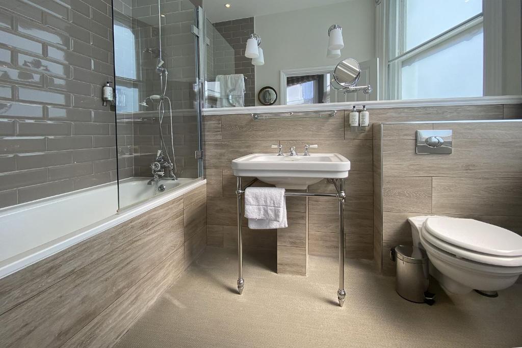 The Clerk & Well Pub and Rooms - Resim 3