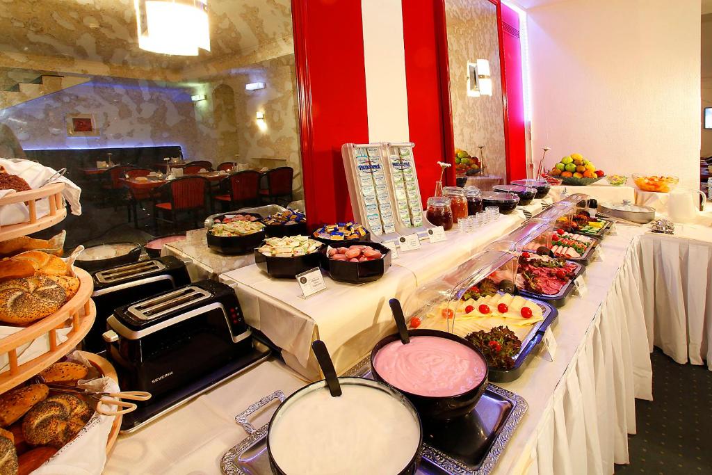 INA Hotel Royal - Resim 27