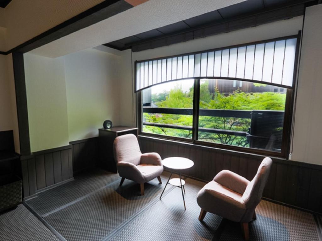 Posezení v ubytování LiVEMAX RESORT Aki Miyajima