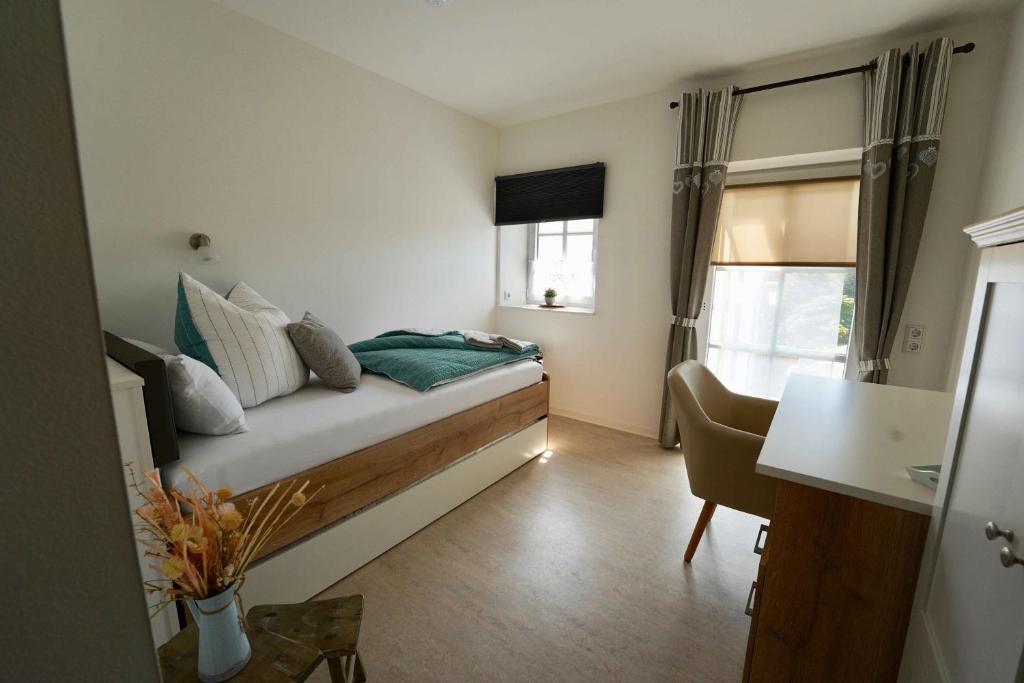 Familien- und Apartmenthotel Lerchenberghof - Single Room