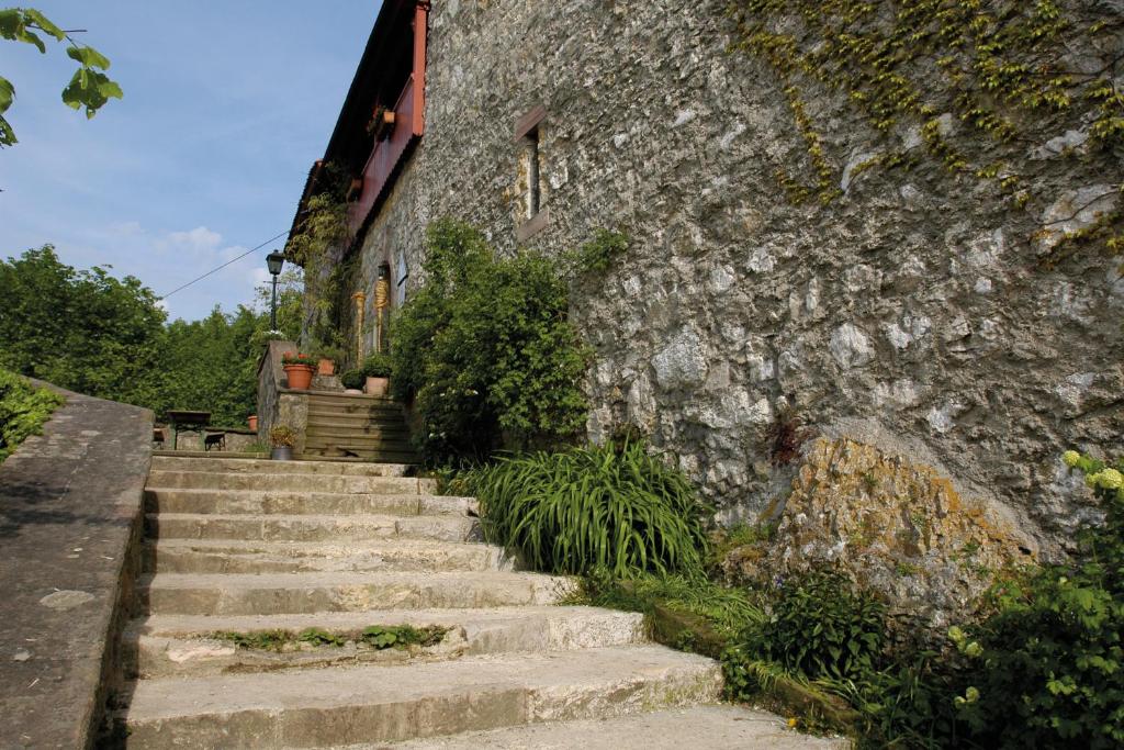 Afbeelding uit fotogalerij van Mariastein-Rotberg Youth Hostel in Mariastein