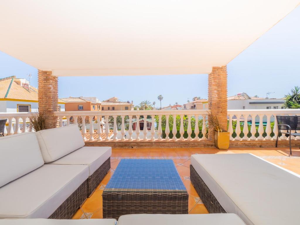 Balkon lub taras w obiekcie Cubo's Villa Yedra Guadalmar