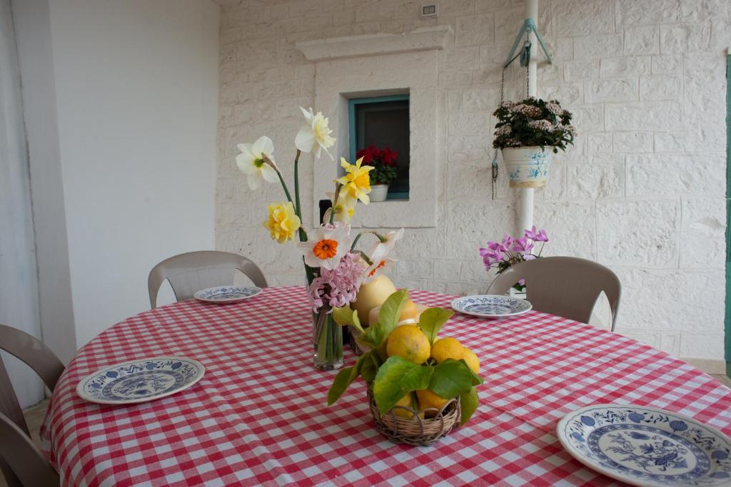 Fotografia z galérie ubytovania I Trulli di Mina - Trullo Girasole v destinácii Locorotondo