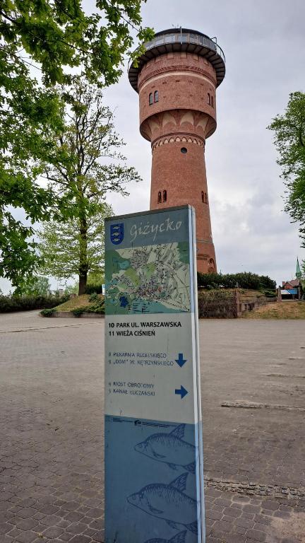 Fotografia z galérie ubytovania Przytulne studio przy zabytkowym moście obrotowym v destinácii Giżycko