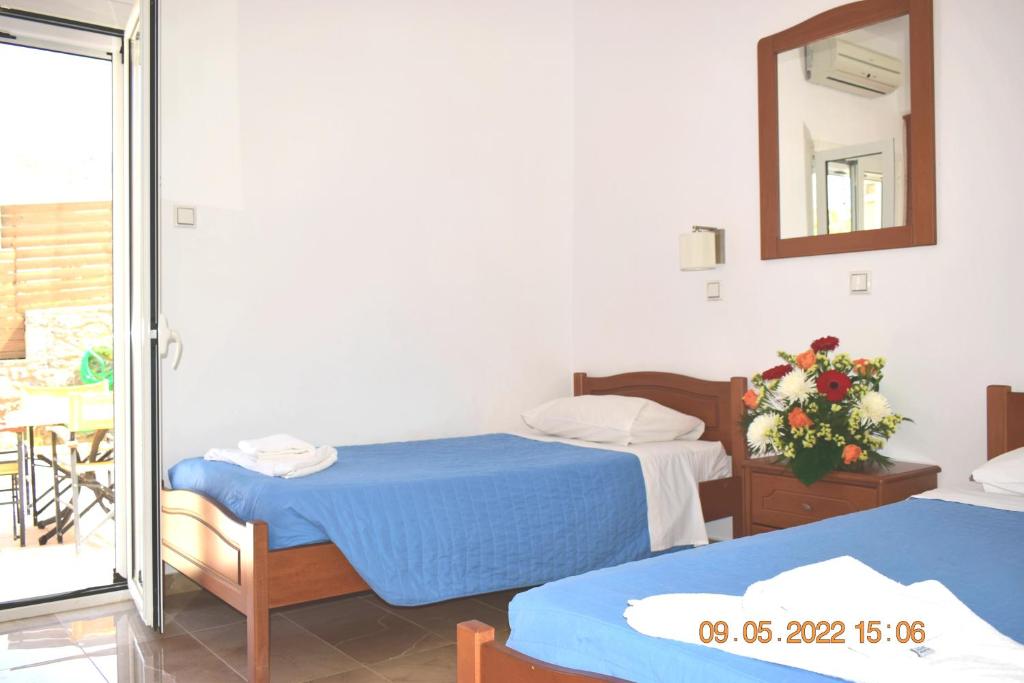 A bed or beds in a room at Istron MiraBella Villas