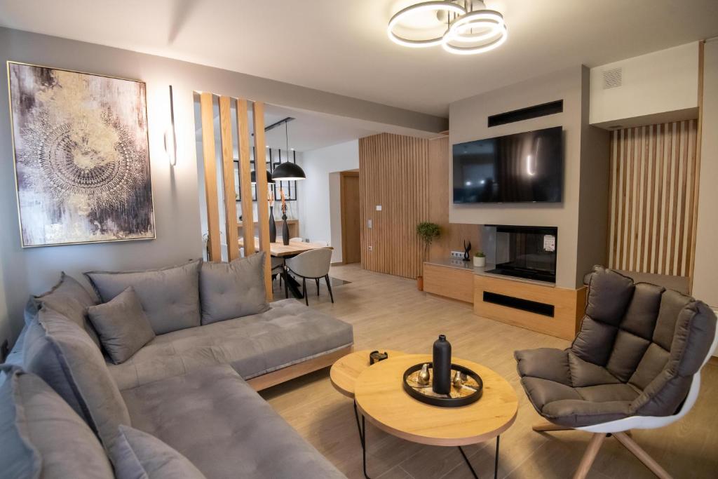 TV a/nebo společenská místnost v ubytování Casa Teo, By Hellocrete
