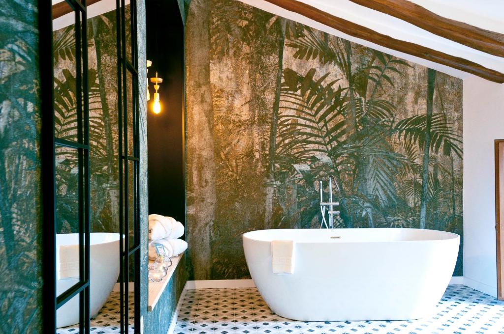 Cases Noves - Boutique Accommodation - Adults Only - Suite Avec Vue Sur Montagne