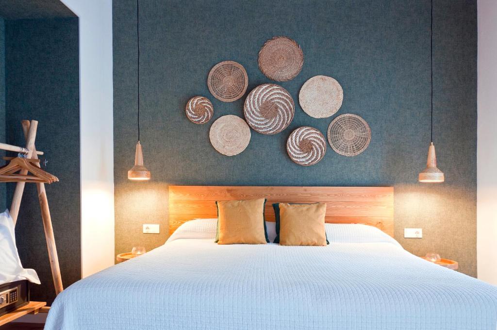 Cases Noves - Boutique Accommodation - Adults Only - Chambre Double De Luxe Avec Balcon Et Vue Sur Mer