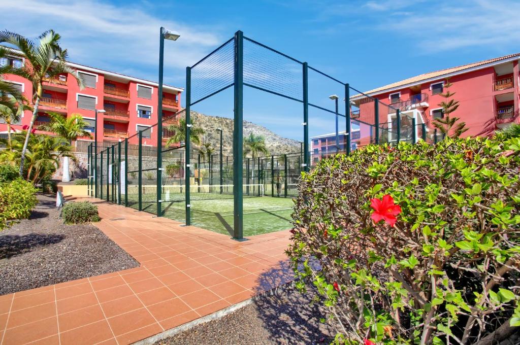 Fotografie z fotogalerie ubytování LOVELY MOCAN, Pool, Fast Wi-Fi, Padel Court v destinaci Palm-mar
