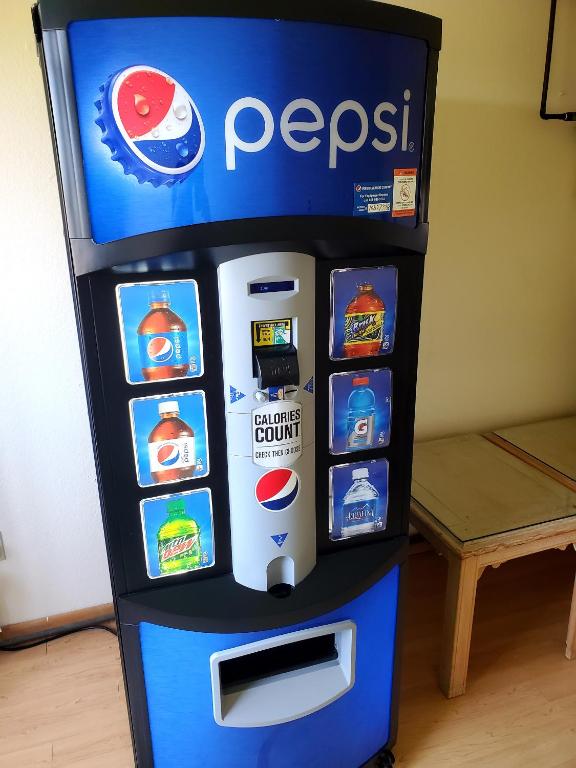 Certifikát, hodnocení, plakát nebo jiný dokument vystavený v ubytování Super 8 by Wyndham Ticonderoga