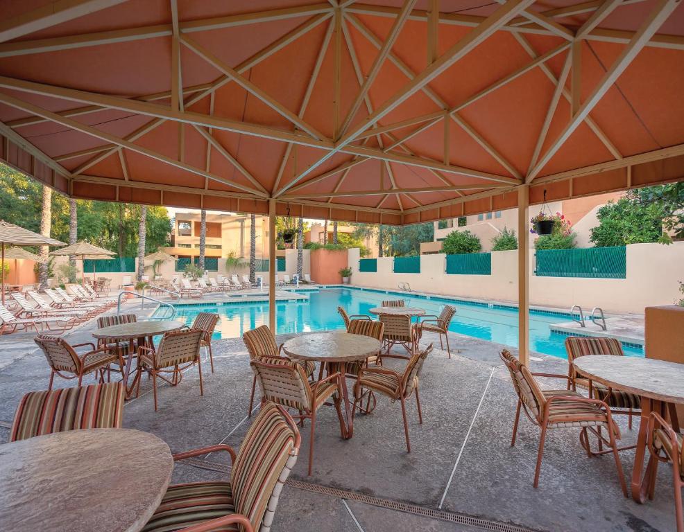 Orange Tree Resort photo
