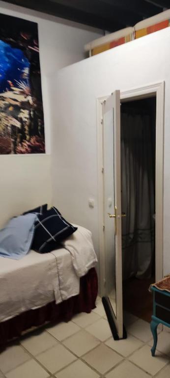Casa Rural La Fuensanta - Suite De Dos Dormitorios (2 Adultos + 1 Niño)