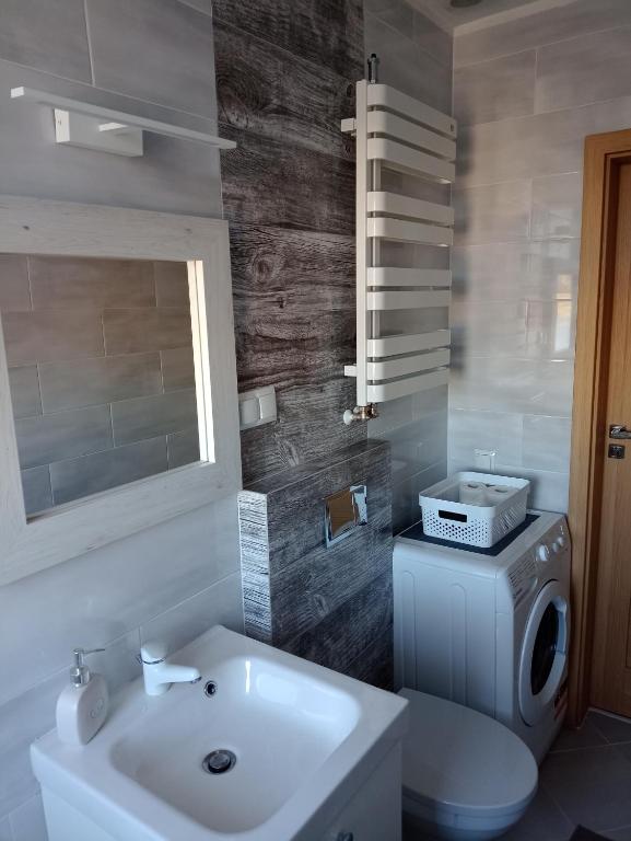 Kúpeľňa v ubytovaní Apartament nad Jeziorakiem