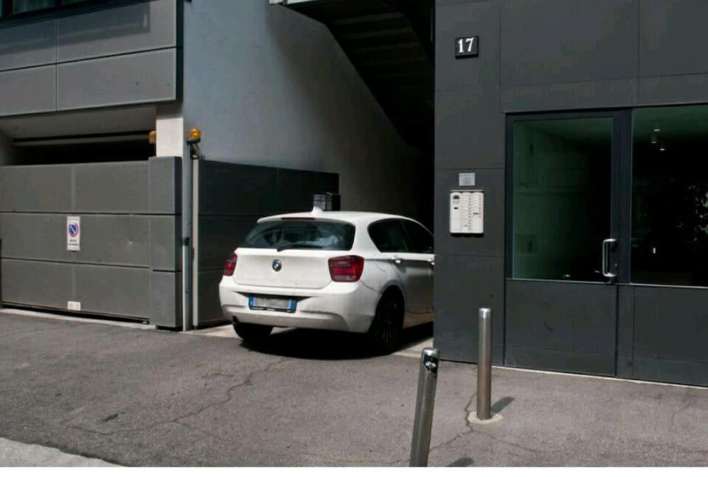 Appartamenti Vela Milano centro con garage - 13