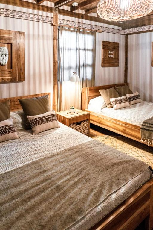 Tiki Limbo - Stanza Quadrupla