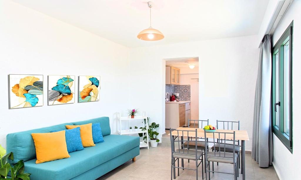 Posedenie v ubytovaní Istron Homes