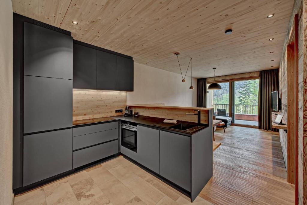 Eibele Chalets - One-Bedroom Chalet
