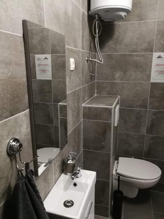 Kúpeľňa v ubytovaní Aurelia Apartments, Vir