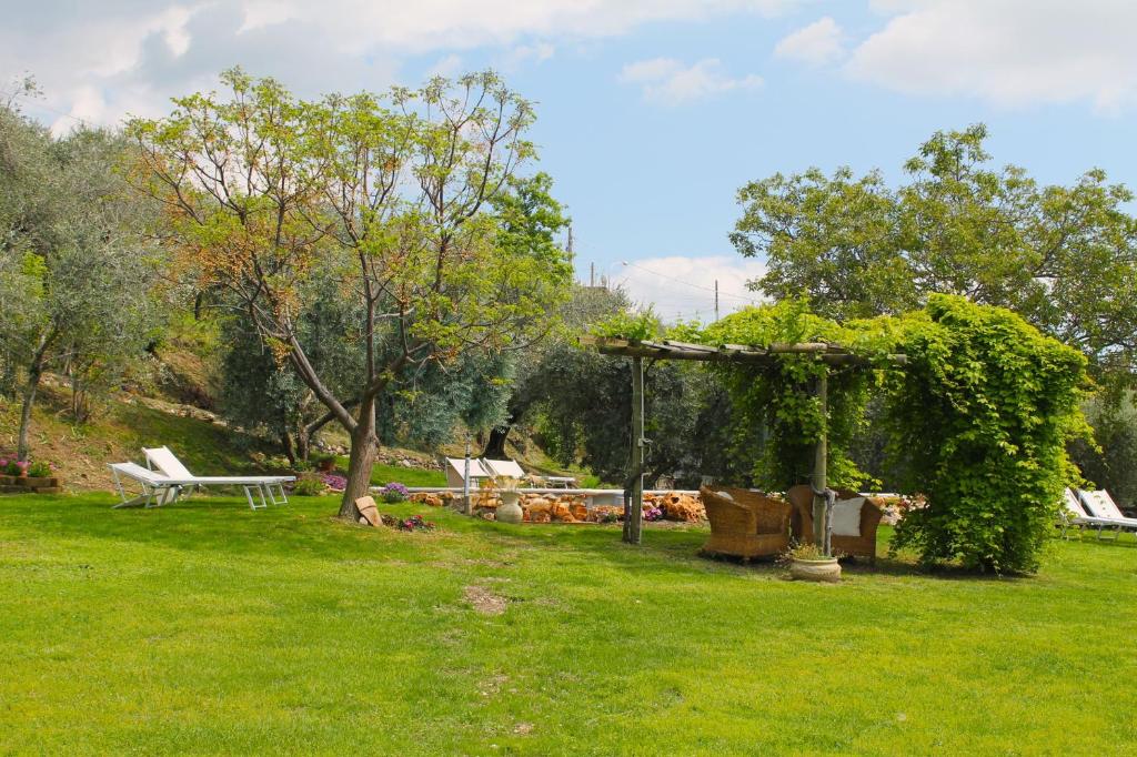 Zahrada ubytování Agriturismo B&B Le Casette sul Garda