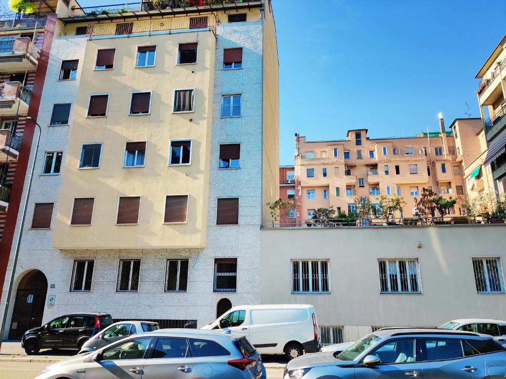 The building in which Az apartmant is located
