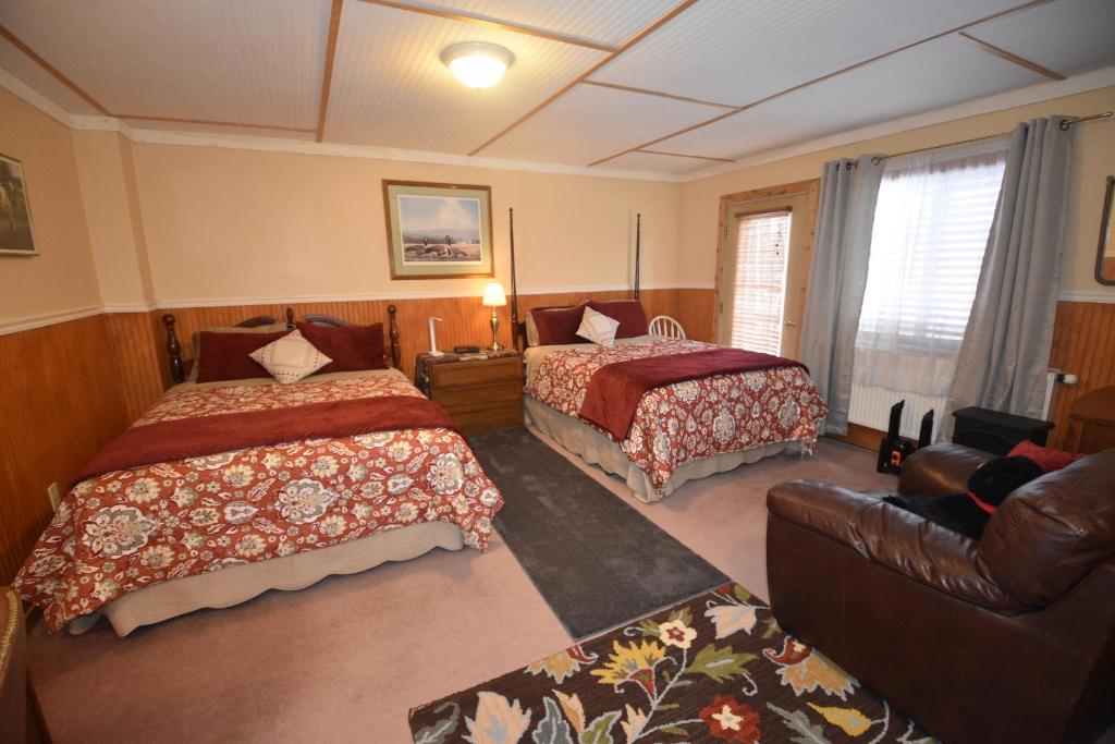 Gallery image of Alaska Grizzly Lodge in Fairbanks