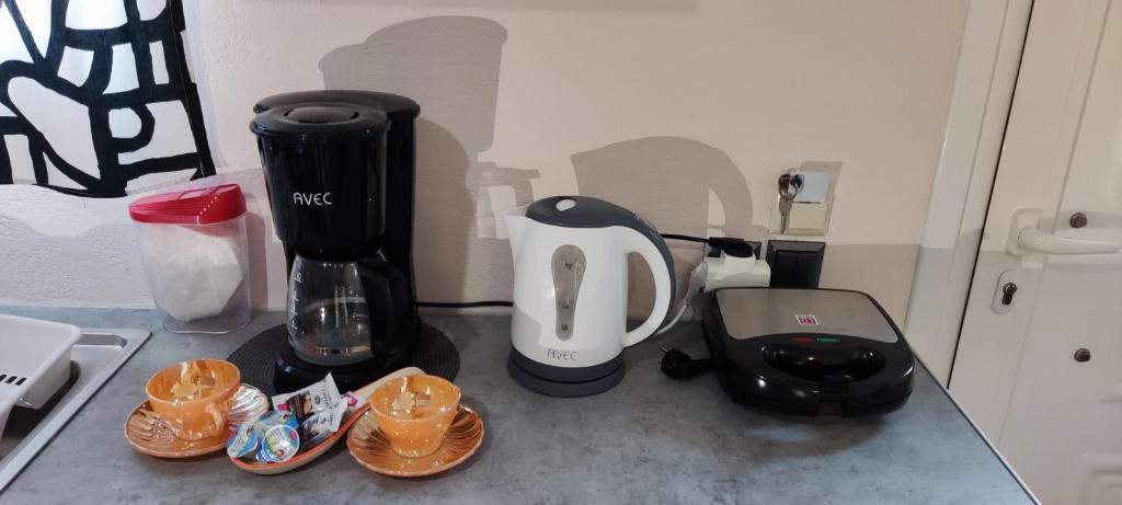 Coffee and tea making facilities at Natasa Studio