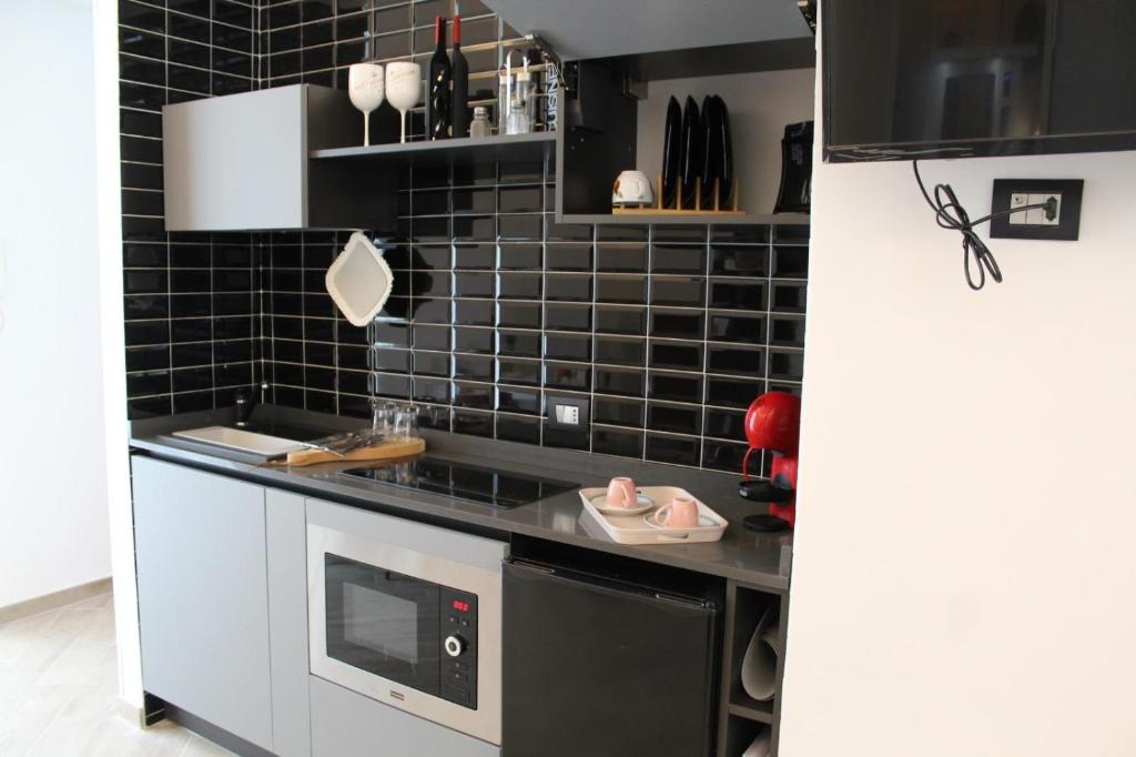 Cucina o angolo cottura di Neruda Chic House Vomero
